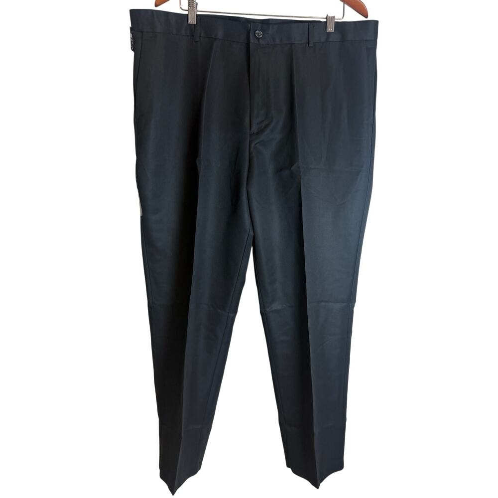 Dockers D3 Classic Fit Khaki Pants Mens 40x30 Black Flat Front Cool Effects